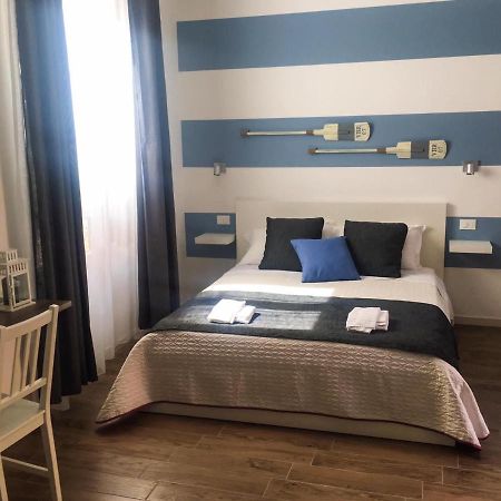 Baia Blu Apartments Специя Екстериор снимка
