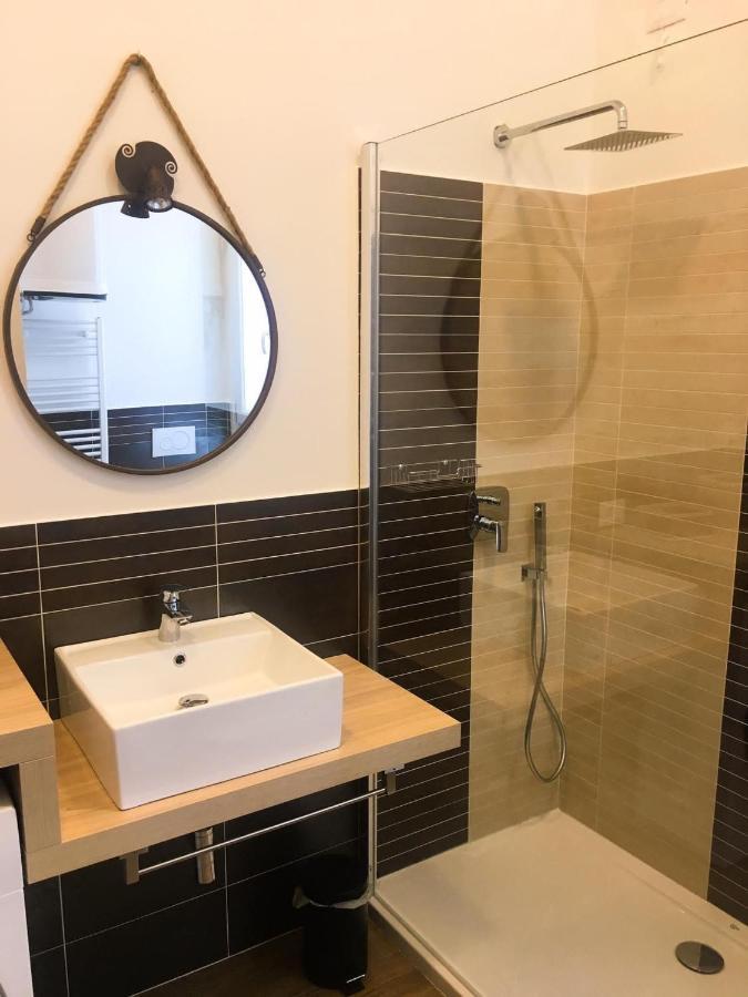Baia Blu Apartments Специя Екстериор снимка